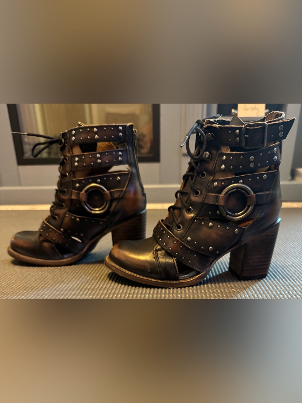 Freebird by Steven Birch Black Leather Booties – Ladies Size 6 - Picture 3 of 8